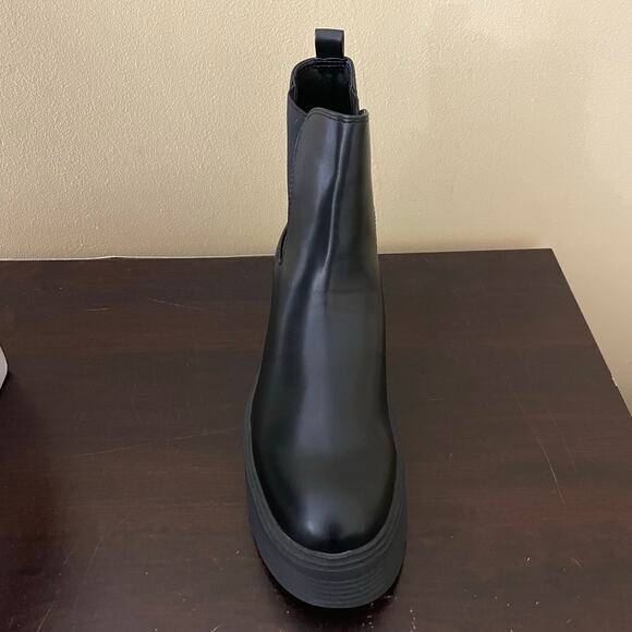 Nine West Women's George Ankle Boot - Picture 4 of 7